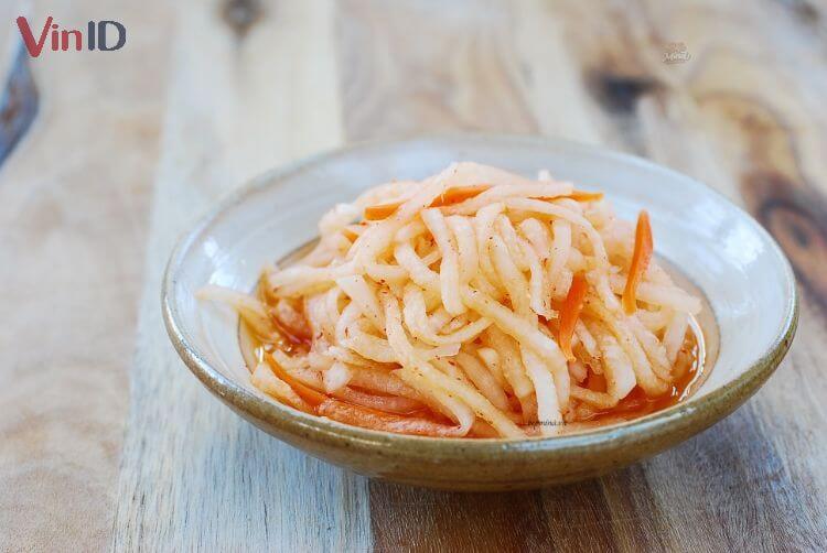 Món củ cải chua ngọt truyền thống chống ngán hiệu quả