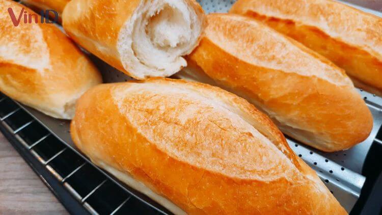 TOP 2 cách làm bánh mì cực ngon, vỏ giòn, ruột thơm mềm| VinID