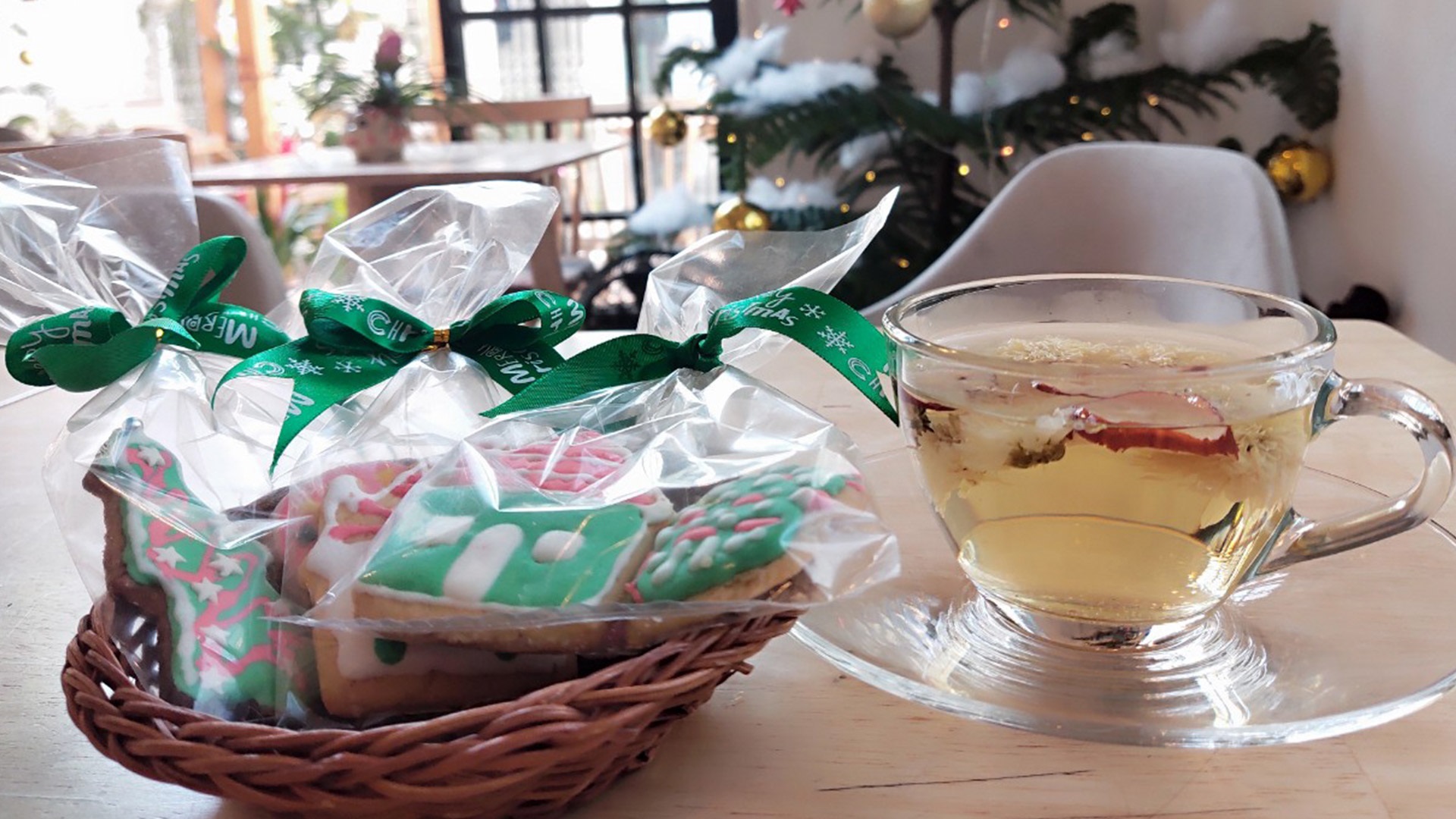 Vườn Xinh Coffee tặng quà Giáng sinh cho khách hàng có mã giảm giá VinID