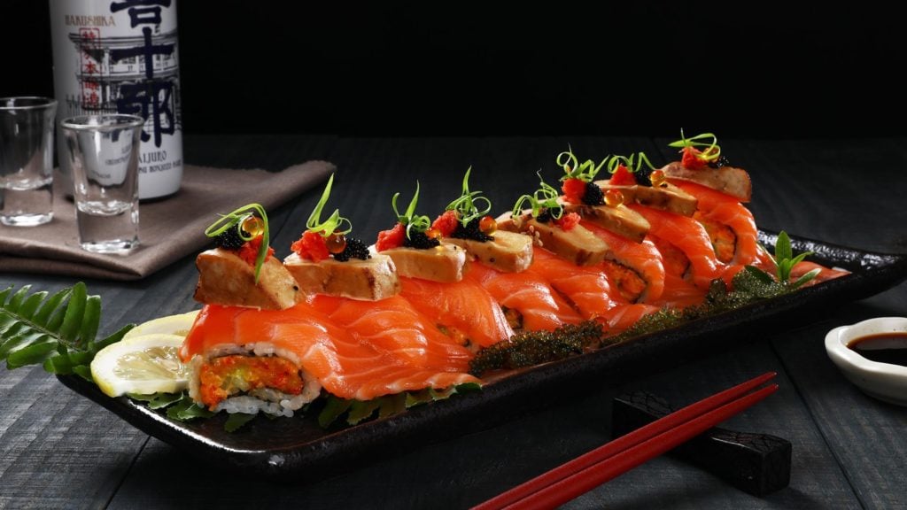 các hồi làm món gì ngon - cá hồi làm sushi ngon