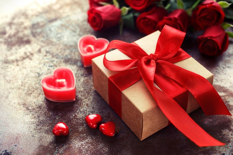 Chuyển phát nhanh quà tặng ngày Valentine ngày 14/3 đi Singapore 