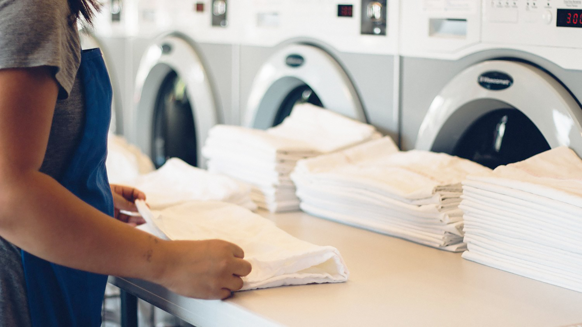 Ez Laundry giảm 250.000 đồng cho combo giặt khô là hơi 15kg