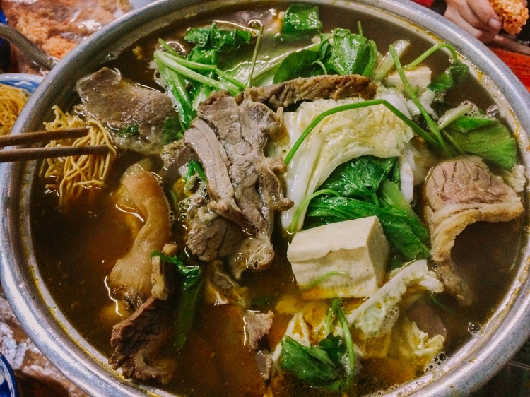 lẩu bò ba toa