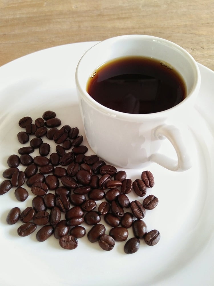 uống cafe đen giúp giảm cân