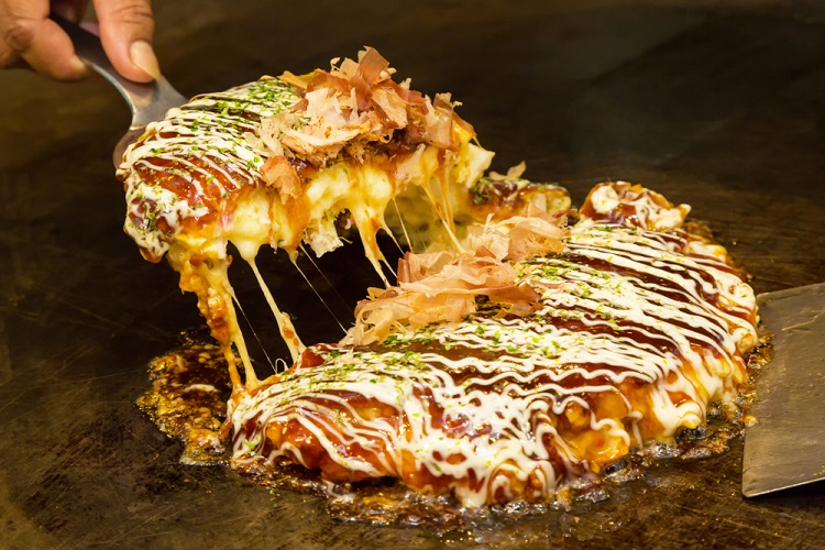 Bánh xèo Okonomiyaki