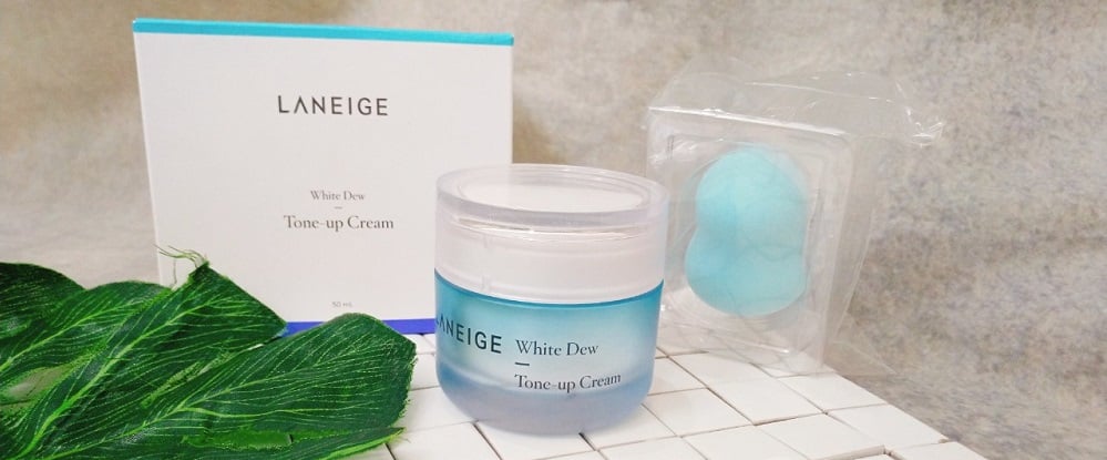 sử dụng Laneige White Dew