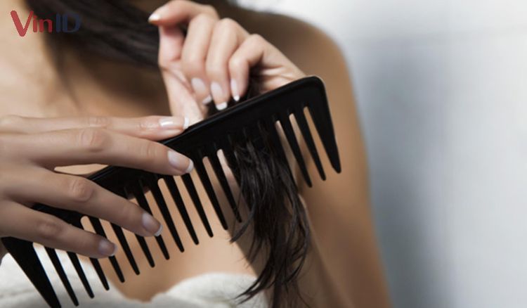 5 tips chữa cháy tạm thời cho mái tóc nam bết bóng nhờn