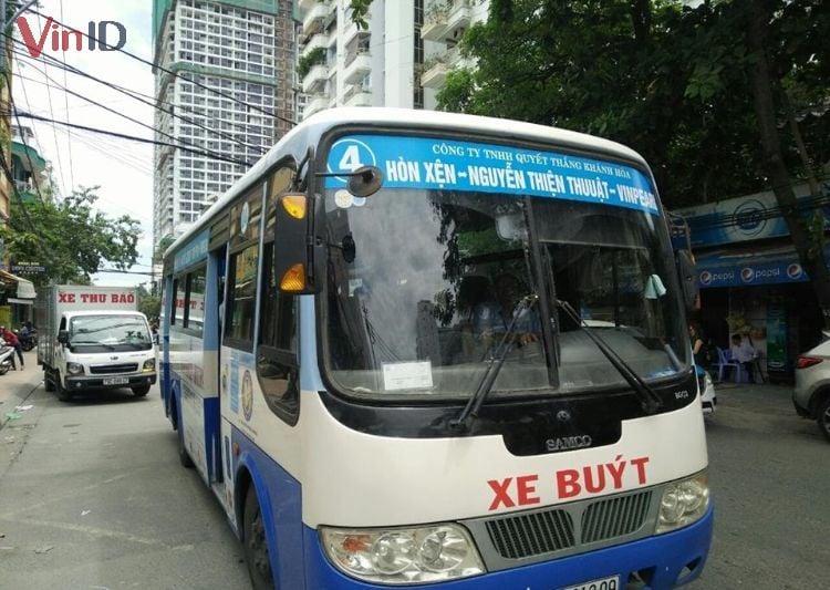 Xe buýt để đến Viện Hải dương học Nha Trang