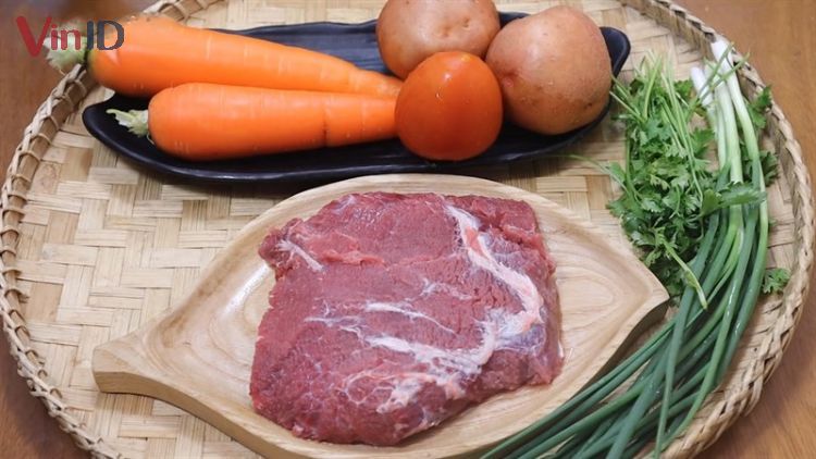 Nguyên liệu cho món canh thịt bò rau củ