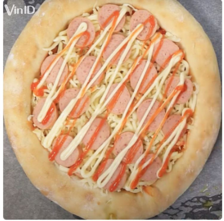 Pizza xúc xích