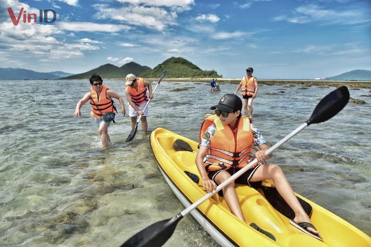 Chèo thuyền kayak 