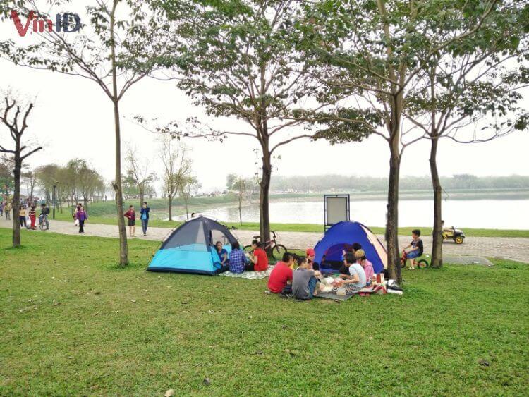 Cắm trại ở công viên Yên Sở