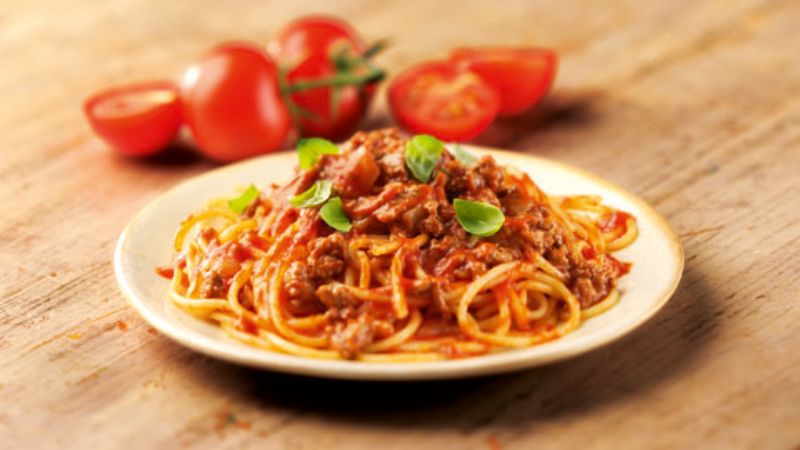 Cách làm mì Spaghetti sốt cà thịt bò bằm siêu ngon