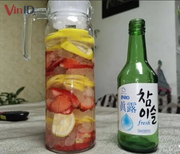 Rượu soju trái cây tươi ngọt ngào, hấp dẫn