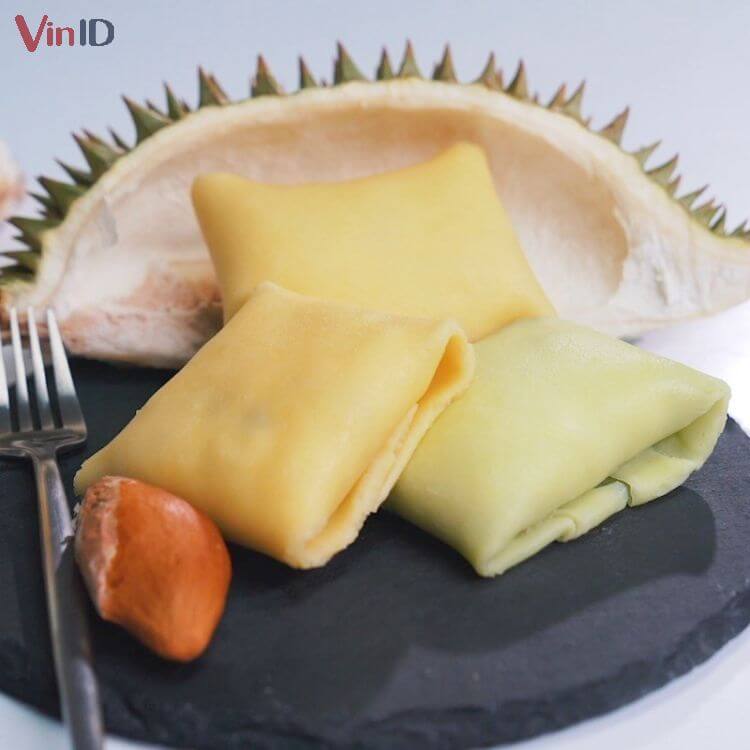 Món bánh crepe sầu riêng thơm bùi, béo ngậy, tan chảy trong miệng