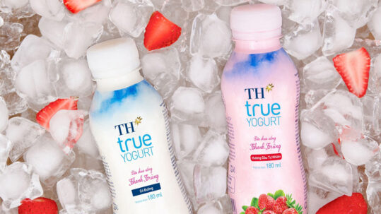 [Toàn quốc] Tặng sữa chua uống TH true YOGURT và nước trái cây TH true JUICE