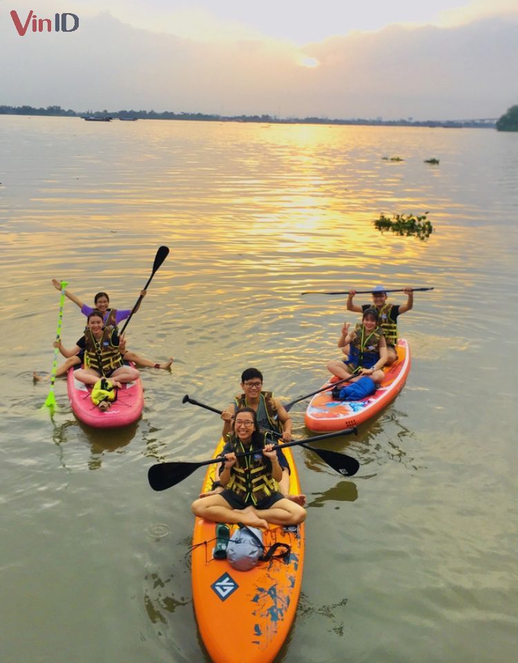 Canh chèo trên sông Mekong
