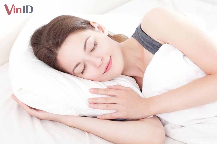 Ngủ đủ giấc để tránh tăng cân