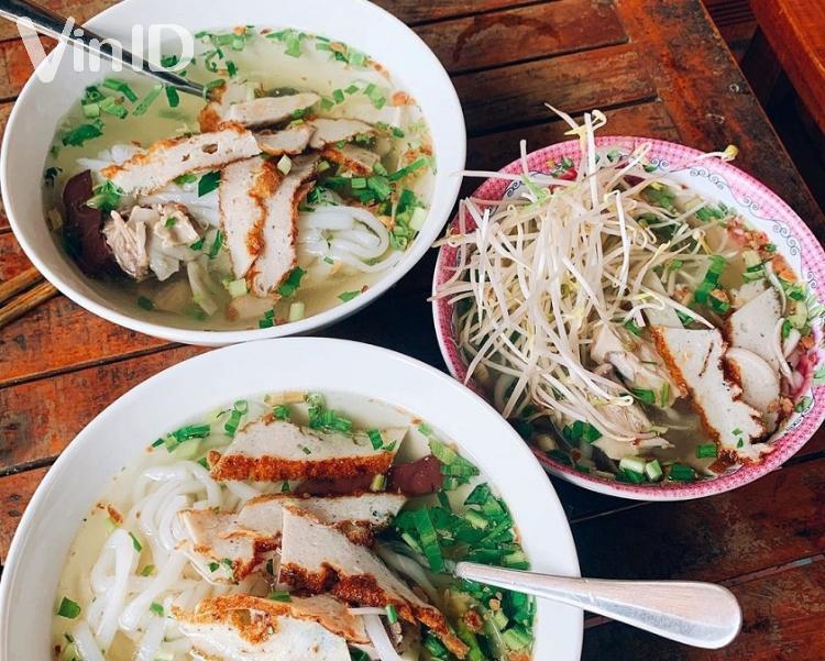 Bánh canh chả cá Phú Quốc