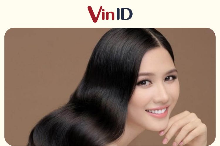 Collagen góp phần giúp tóc mềm mượt, hạn chế tình trạng xơ rối