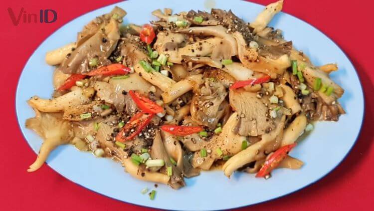 Món nấm bào ngư kho chay mặn thơm ngon