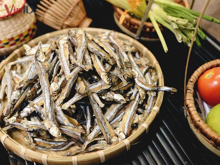 7 công thức chế biến các món ngon từ cá cơm khô không thể bỏ lỡ