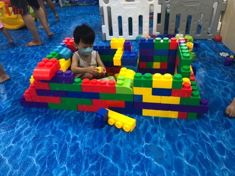 Khu lắp ráp lego