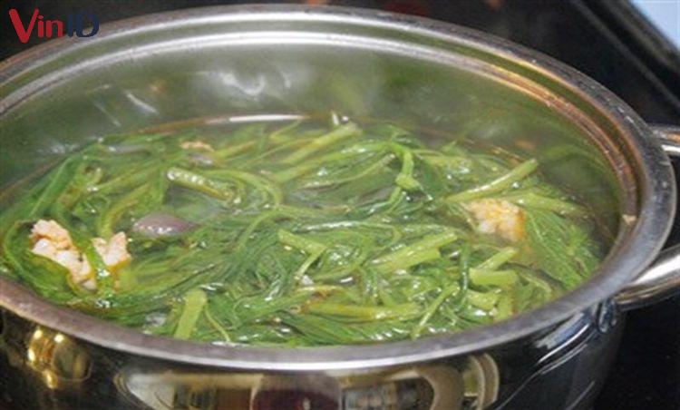 Cách thực hiện canh rau xanh muống nấu nướng thịt heo xay