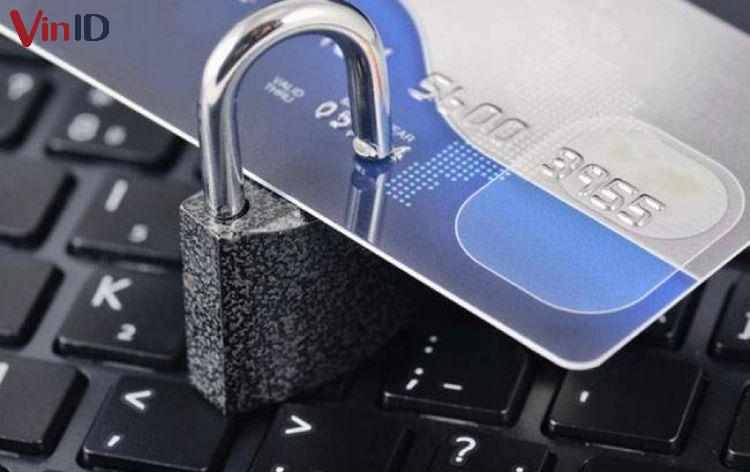 Nhập sai mật khẩu có thể dẫn đến khóa thẻ ngân hàng