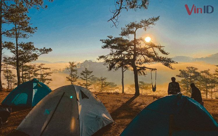 Cắm trại trên đồi Đa Phú