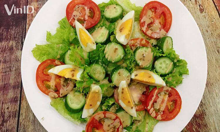 Tổng hợp 3 cách làm salad cá hồi healthy cho những ngày giảm cân