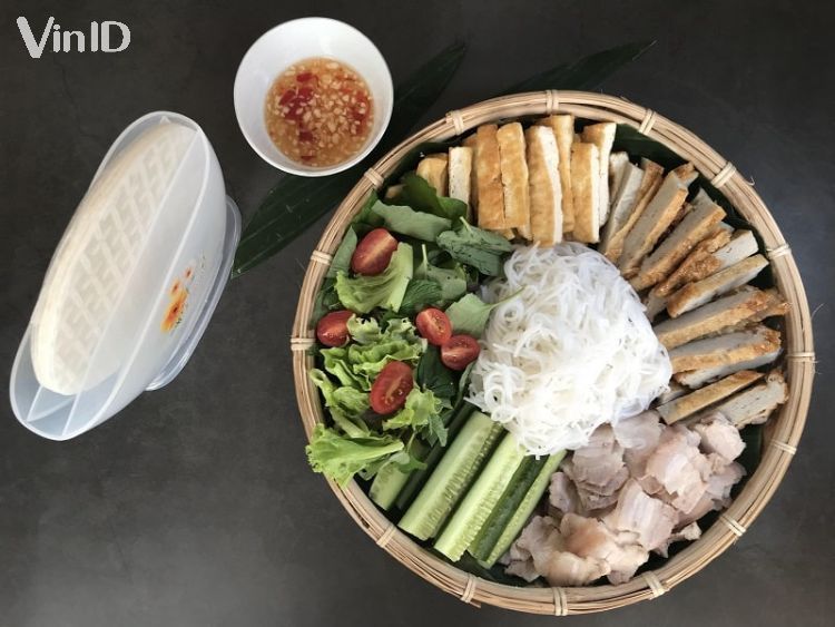 Chả cá cuốn bánh tráng