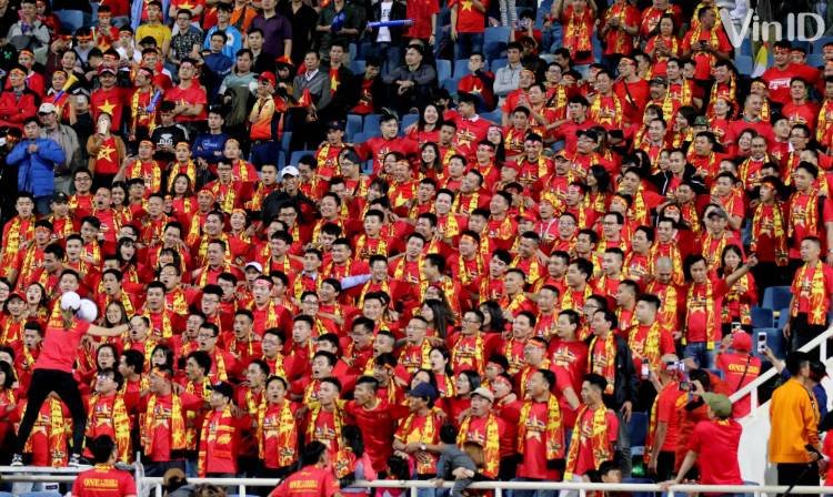Cổ động viên tiếp lửa cho đội tuyển Việt Nam bứt phá trên đấu trường thế giới.